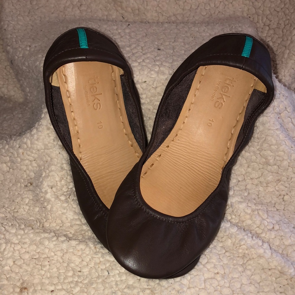 BRAND NEW Tieks, Size 10